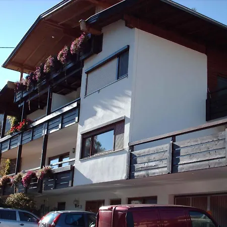 In Fulpmes/tirol 711